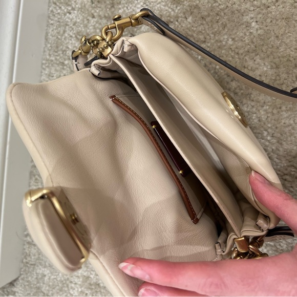 COACH pillow tabby small crossbody bag - Picture 9 of 16